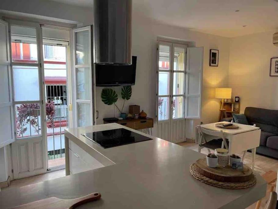 180 Home Casa Rodrigo De Triana Sevilla Eksteriør bilde
